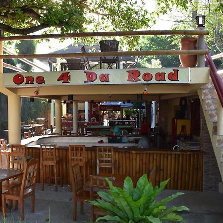 One 4 Da Road Hotel Panglao Exterior foto